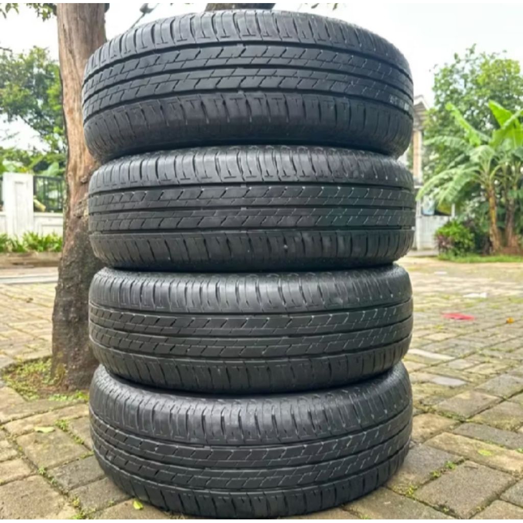 Ban mobil copotan UK 205/65 r16 ban mobil bekas tubles ban mobil tubles siap pakai.