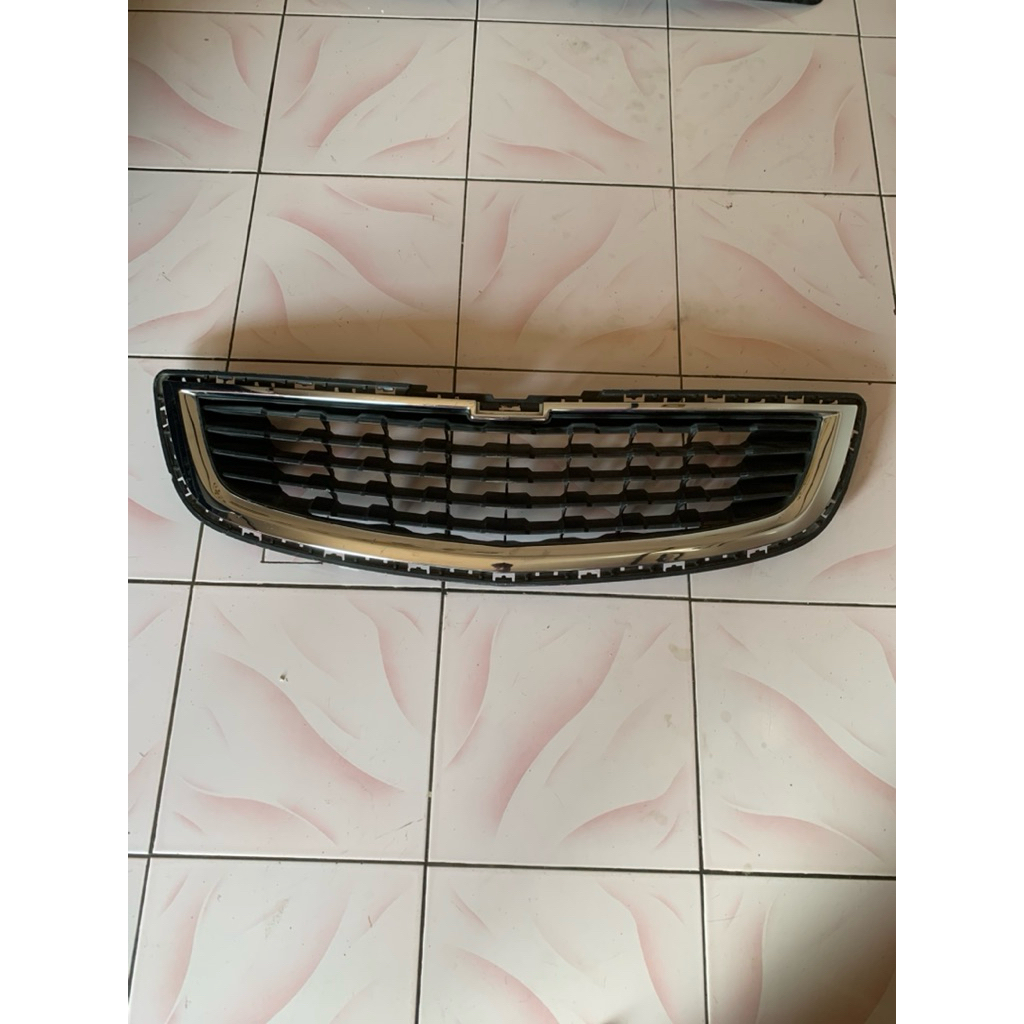 GRILL CHEVROLET SPIN ORIGINAL