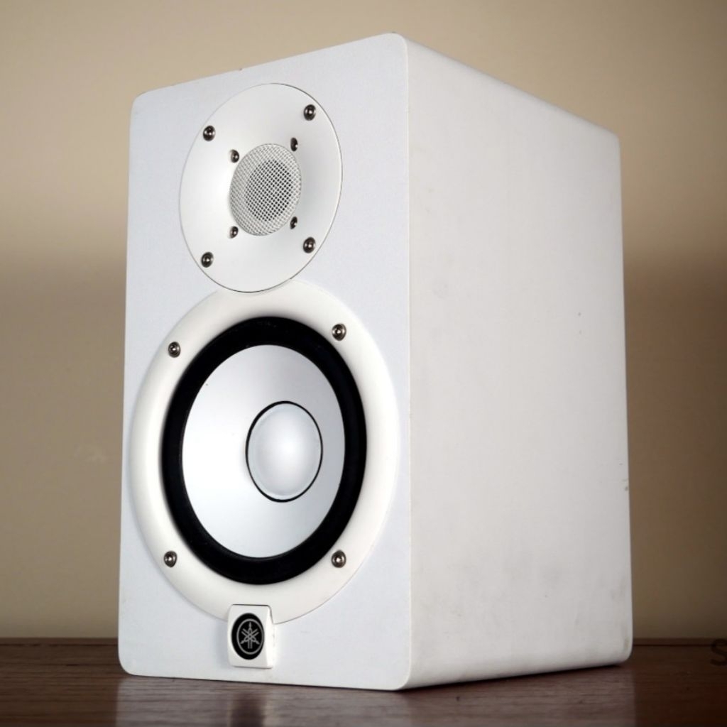 Speaker Yamaha HS 5