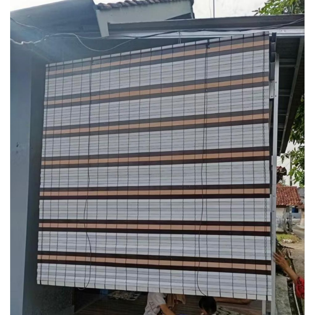 Tirai Gulung Kere PVC Anti Air Motif Kombinasi | Krey Outdoor Indoor | Tirai Teras, Garasi, Rumah, W