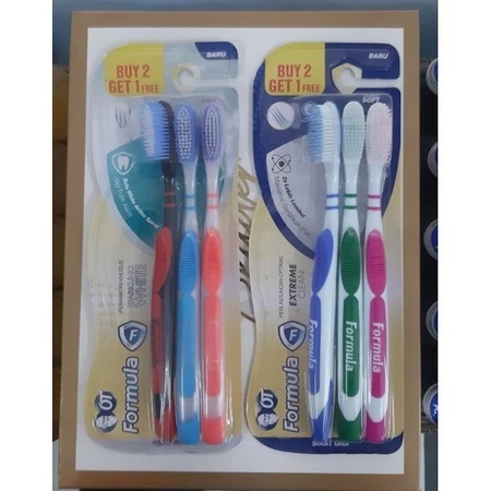 Sikat Gigi Formula EXTREME CLEAN isi 3 // Sikat Gigi Formula Sparkling White isi 3