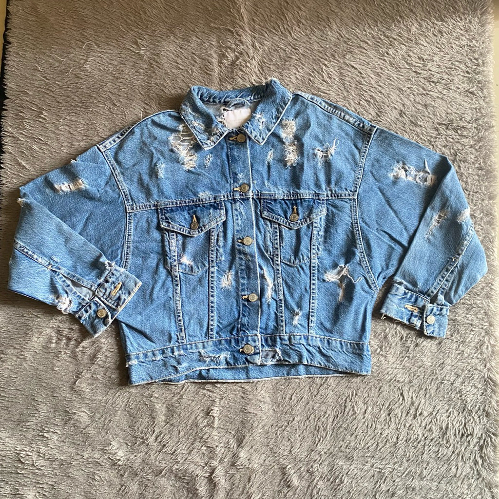 (Preloved) ZARA ripped jacket denim S