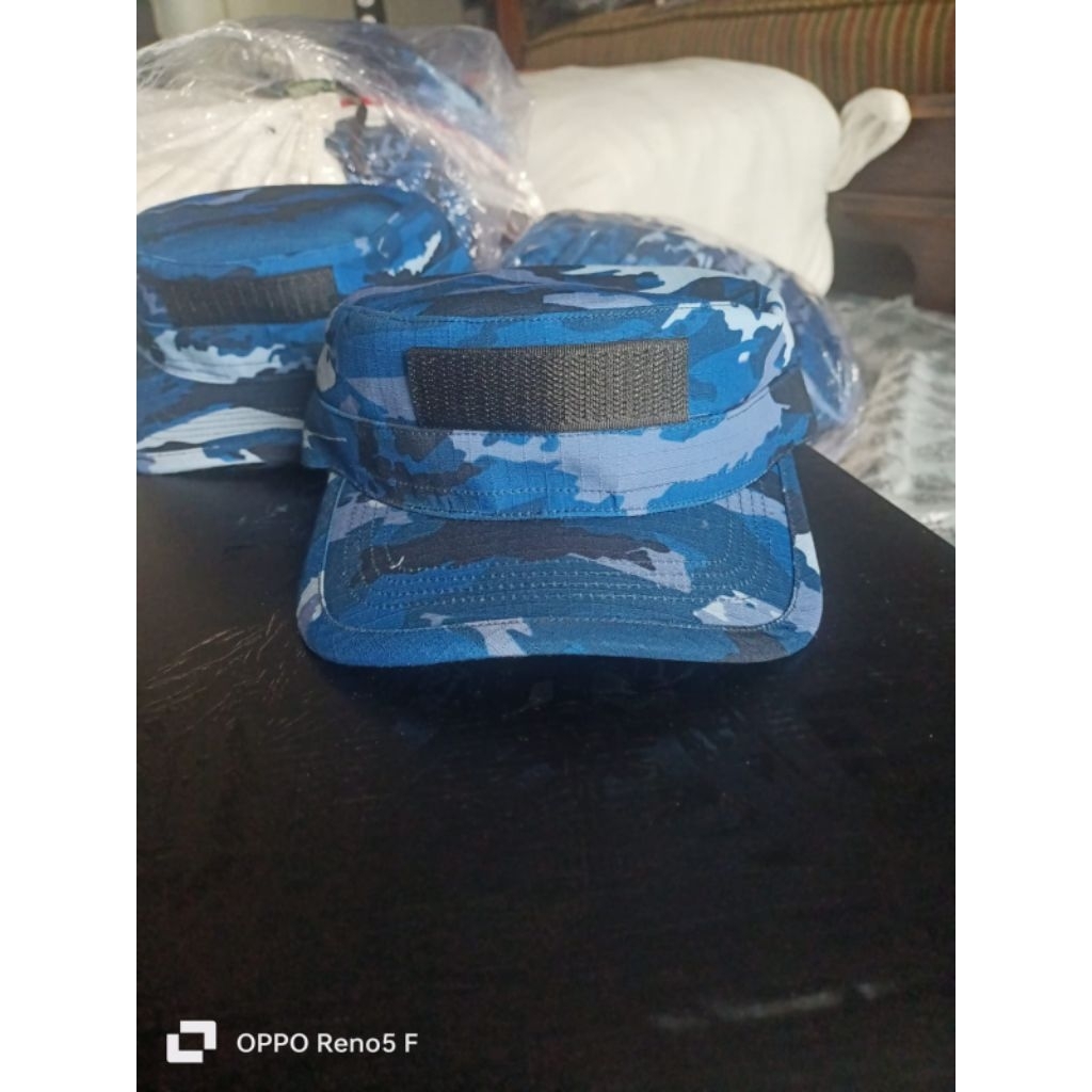 TOPI  PET TNI KHAS AU