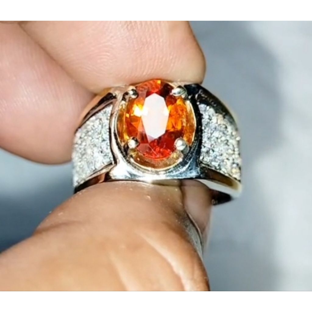 Natural Garnet + memo