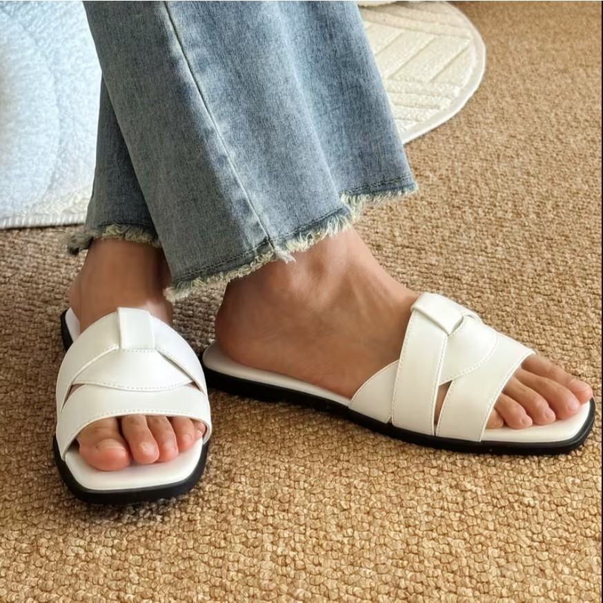 Angela Sandal Flat Wanita Bantalan Empuk - MOZA