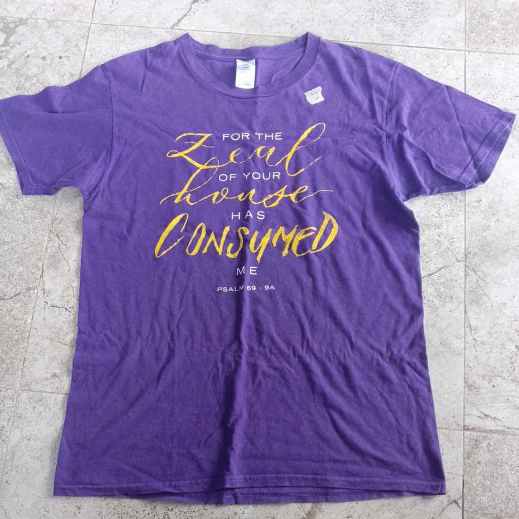 Kaos Gildan violet