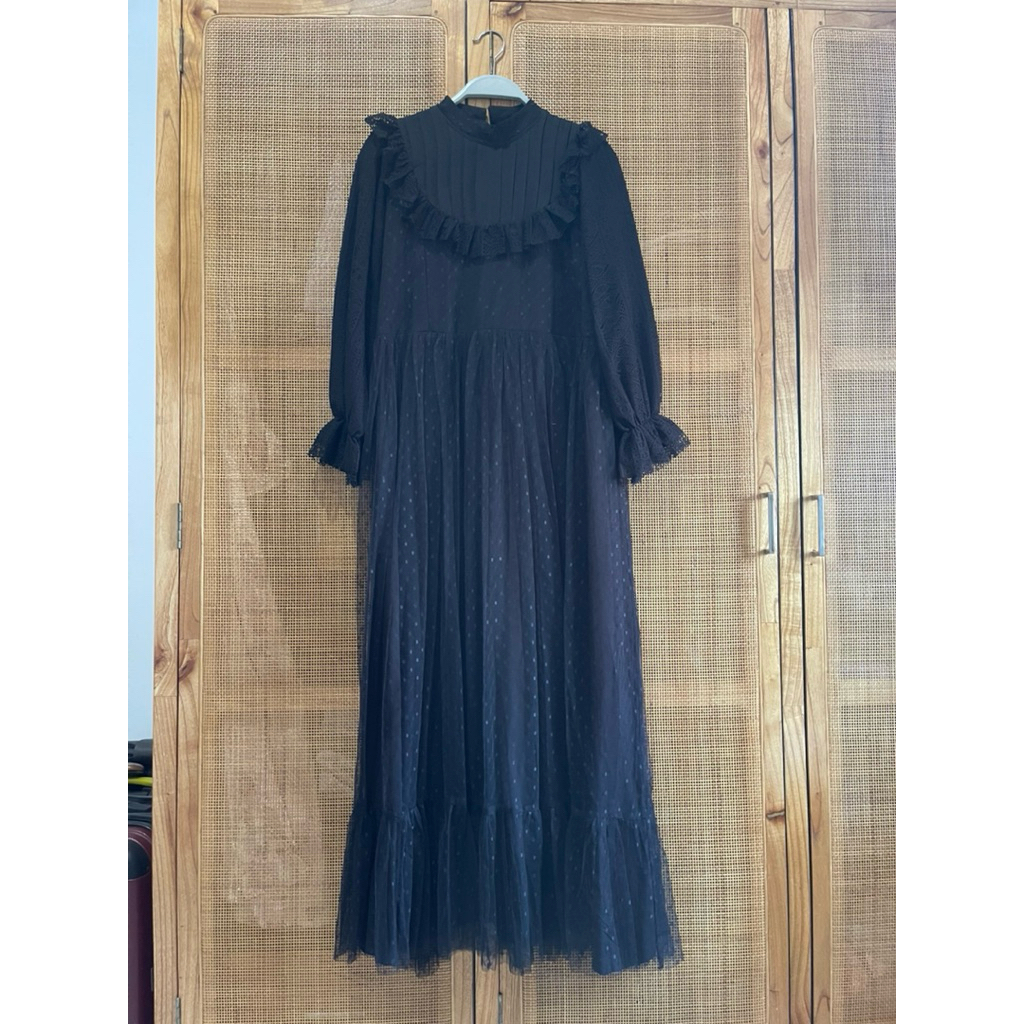dress by lizahrani preloved