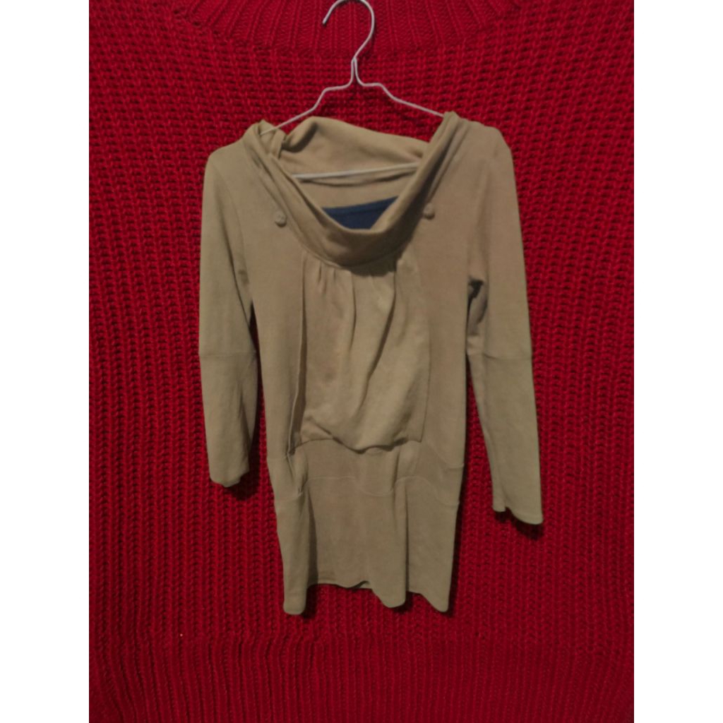 PRELOVED Sweater Rajut Wanita
