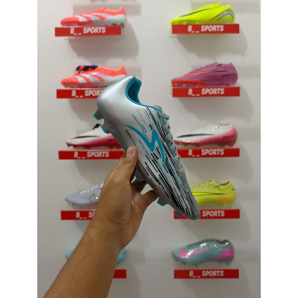Sepatu Bola Specs Lightspeed Reborn FG - Silver / Black / Aqua