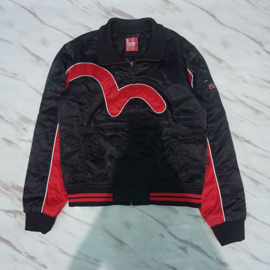 varsity jaket evisu big logo
