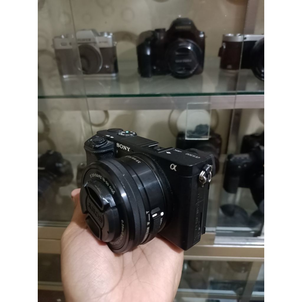 Sony a6300 kit Second Bergaransi