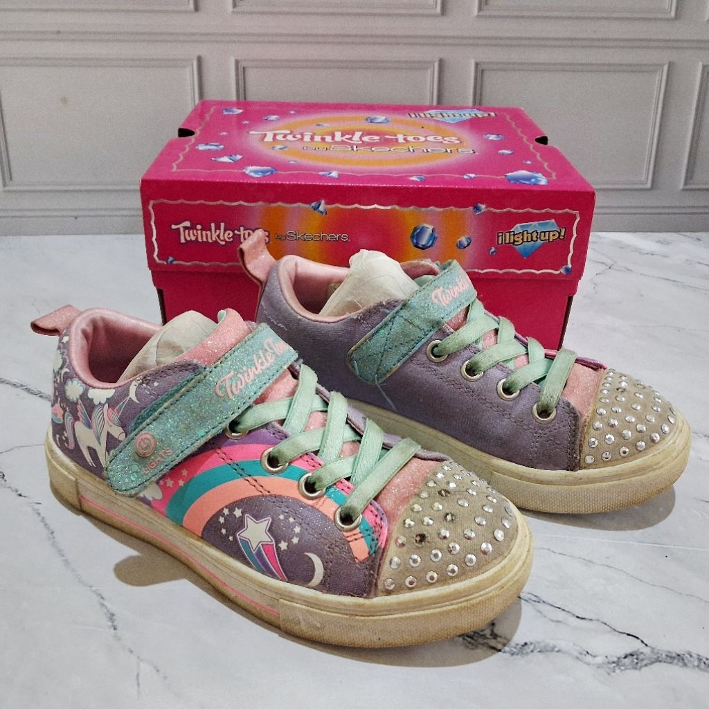 PRELOVED Sepatu Anak Perempuan SKECHERS Unicorn Size EU 31