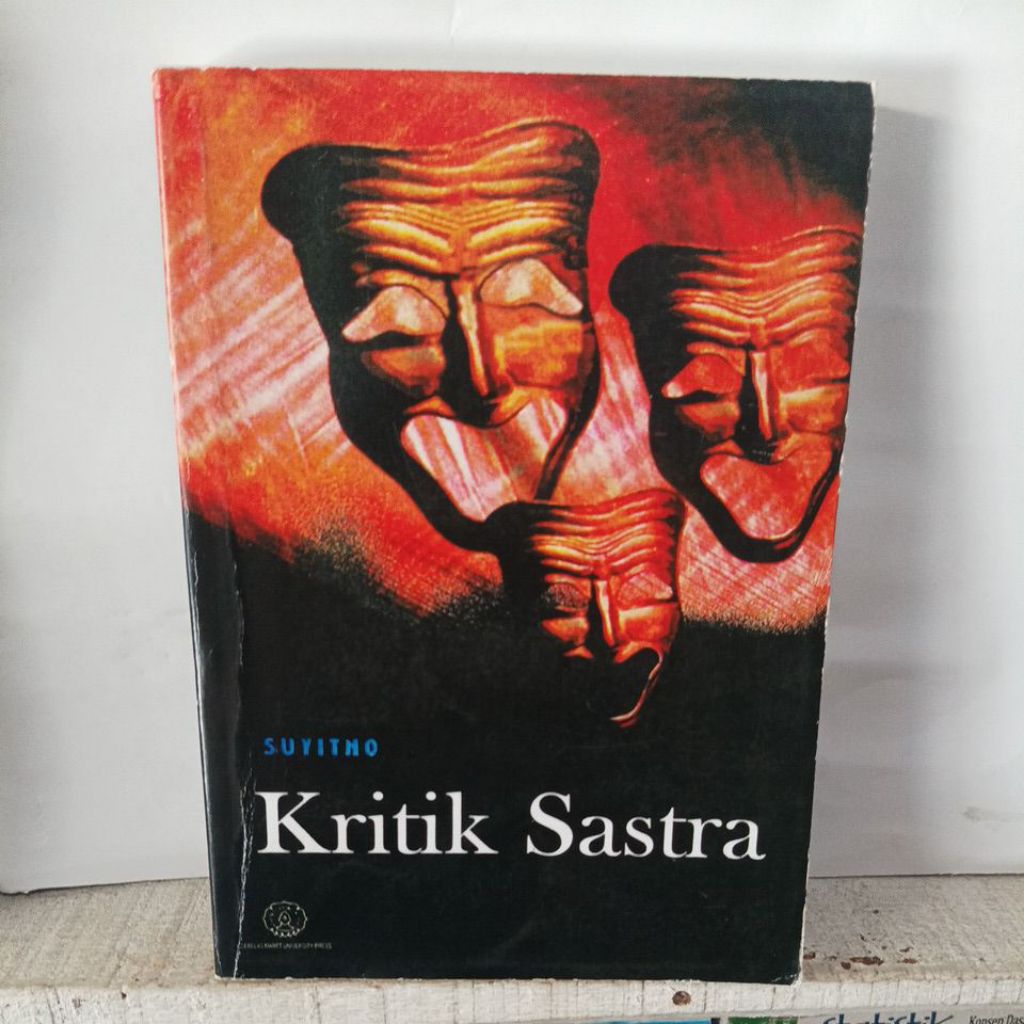 buku kritik sastra