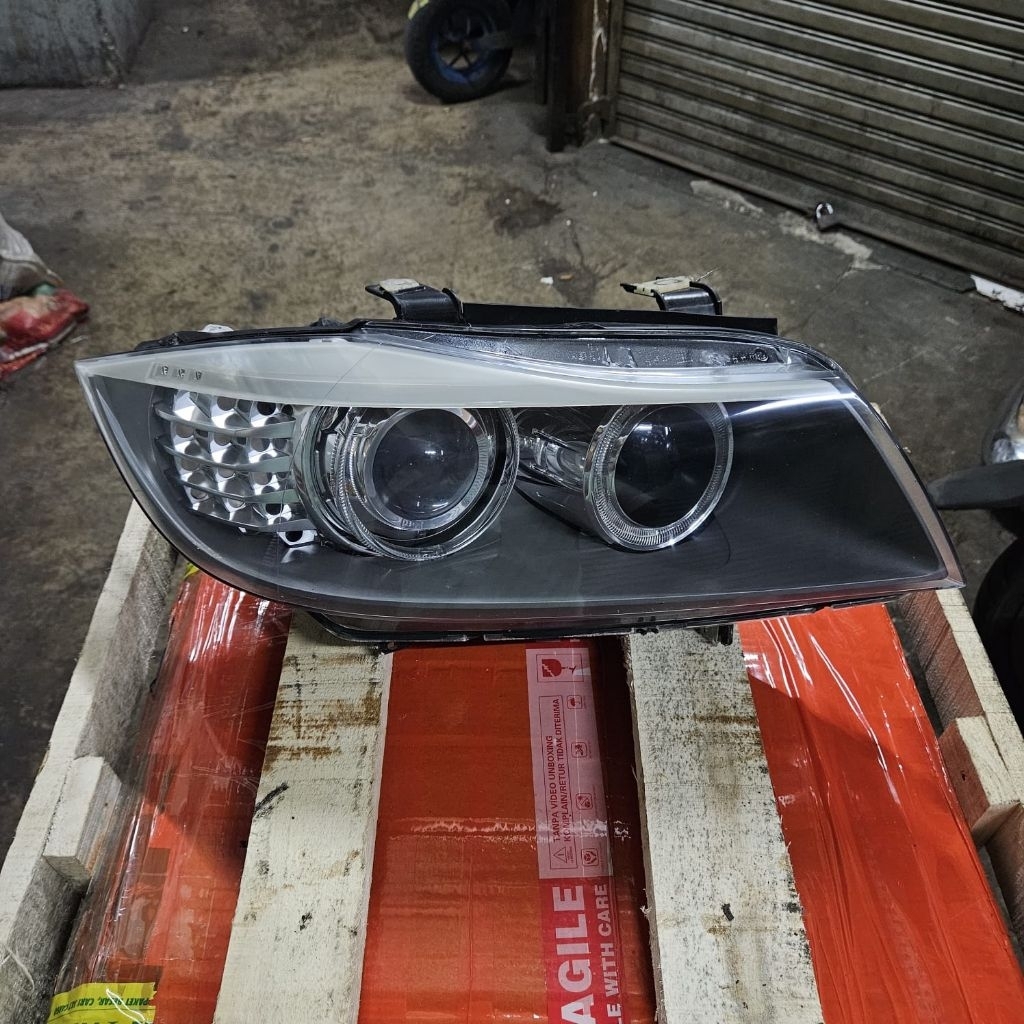 Headlamp Bmw E90 Facelift Original