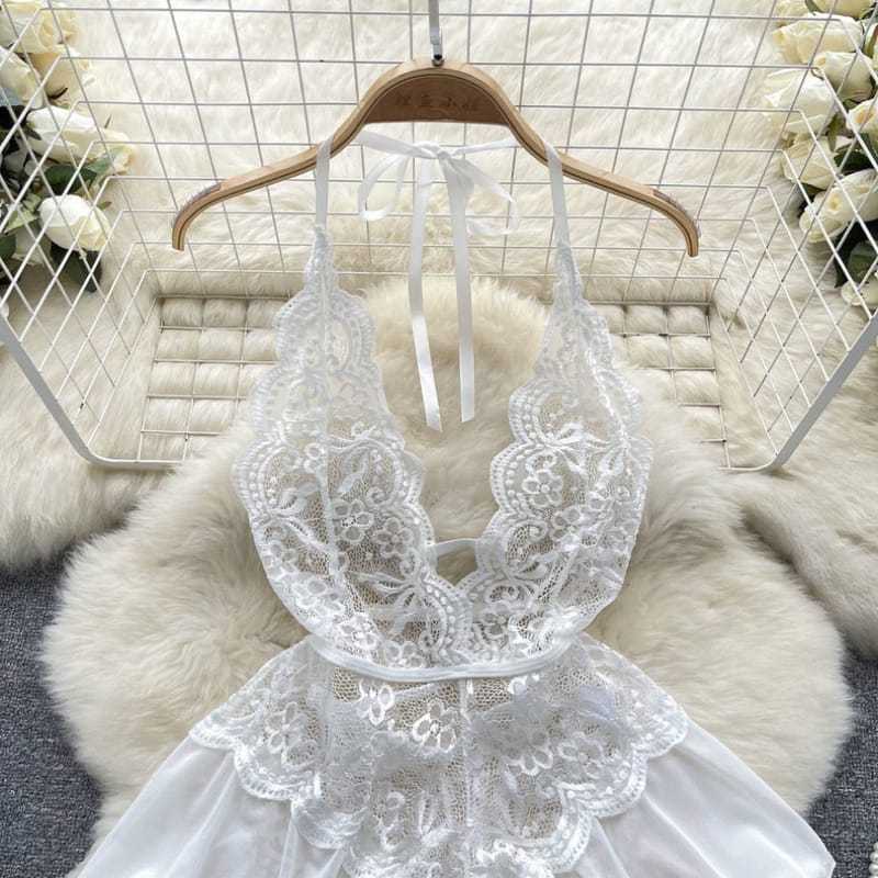 Wingalery Lingerie Wanita Transparan Halter Neck Lace Jumpsuit Open Crotch Lingerie Teddies 3137 Tbk