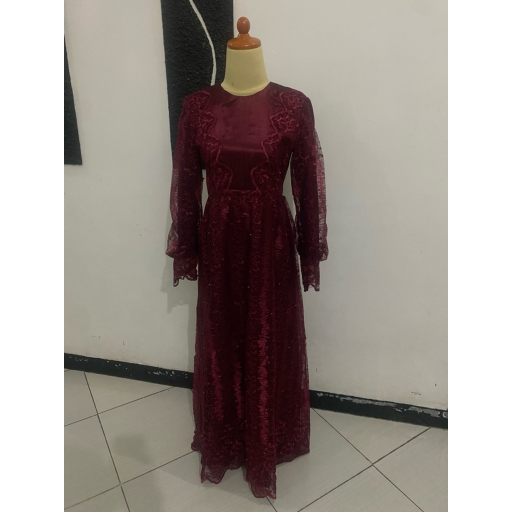 Dress Bridesmaid Dress Lamaran Dress Perpisahan Dress Wisuda Dress Graduation Dress Engagement Wanit