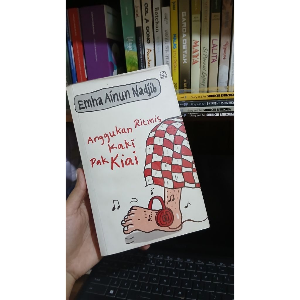 Preloved Anggukan Ritmis Kaki Pak Kiai