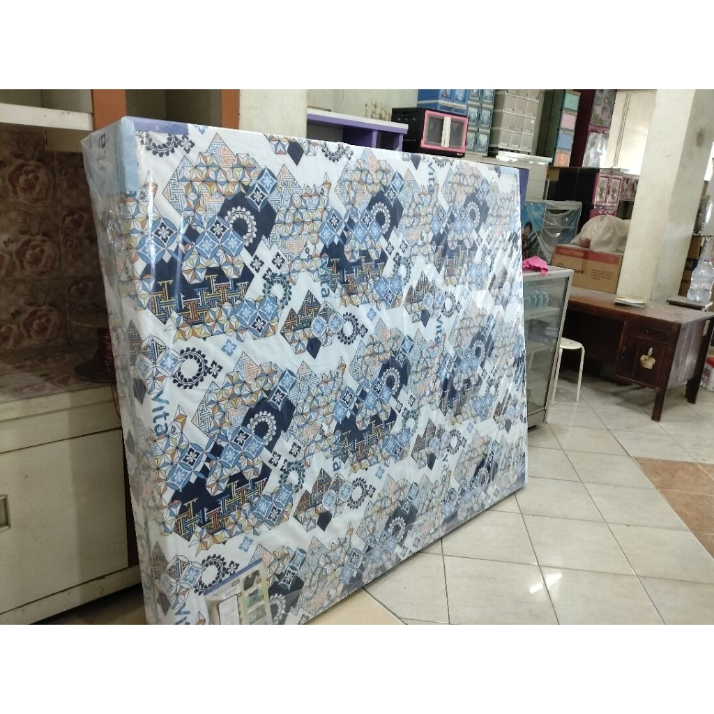 kasur inoac Vita 180x200x30cm