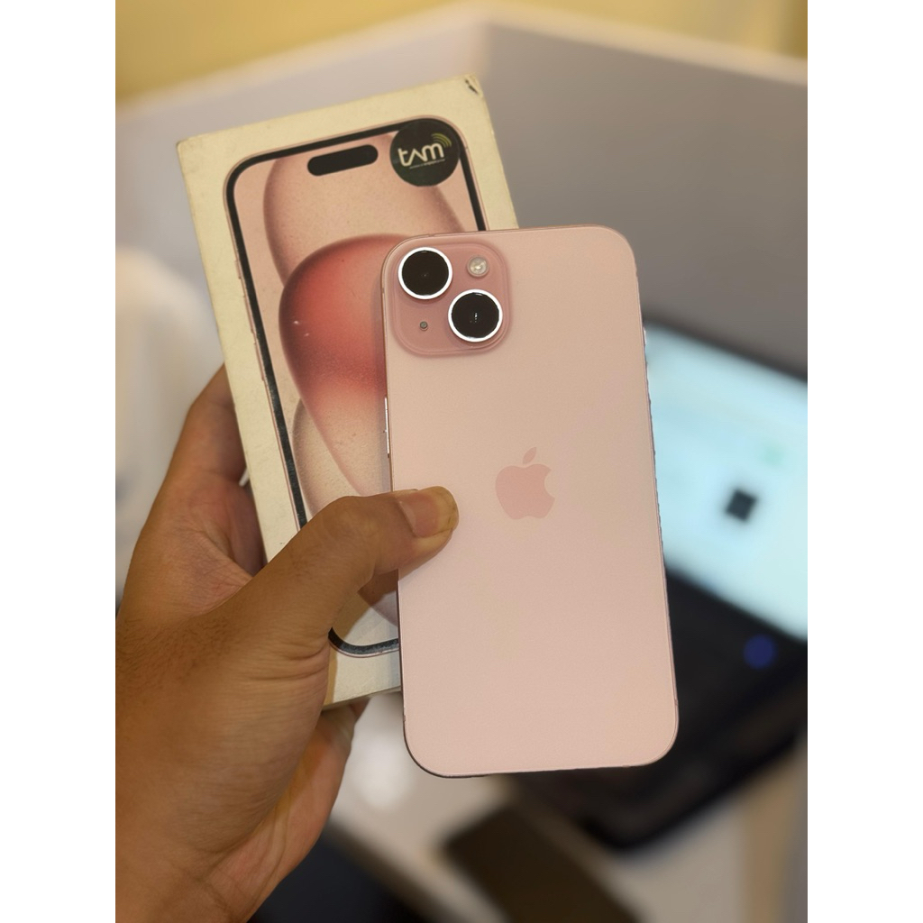Second Iphone 15 256gb resmi ibox