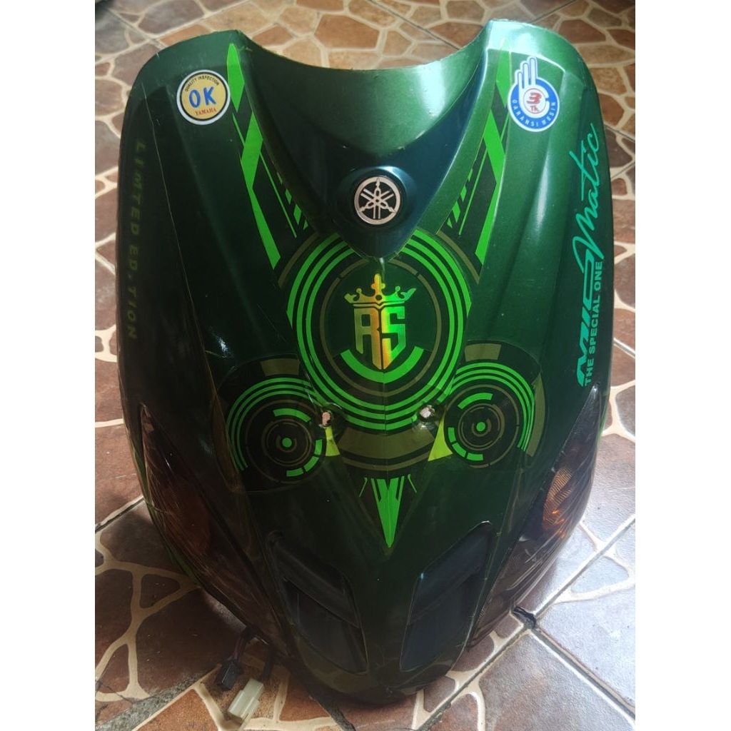 tameng depan set lampu sen Mio sporty hijau