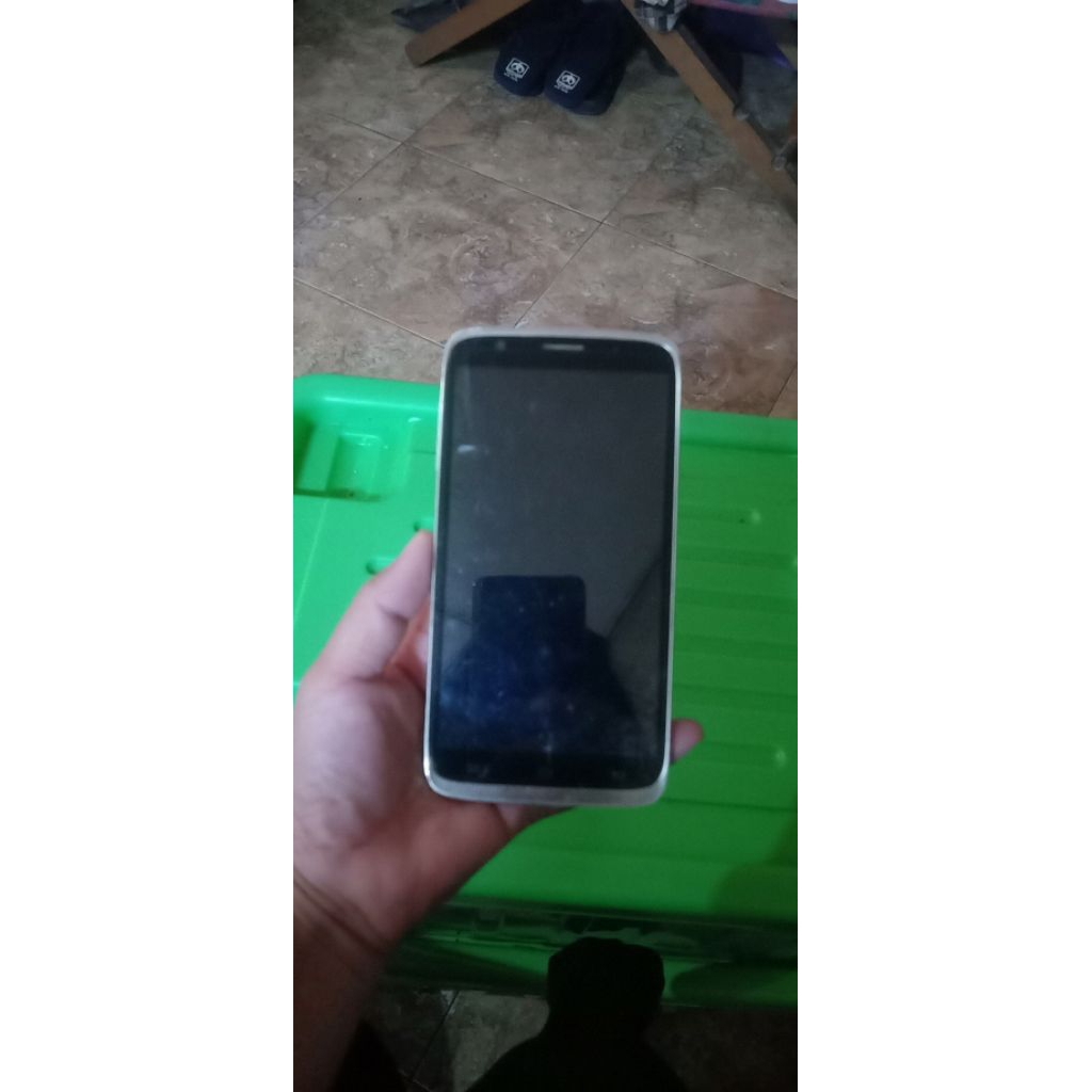 Hp InFocus type InFocus M320e kondisi normal