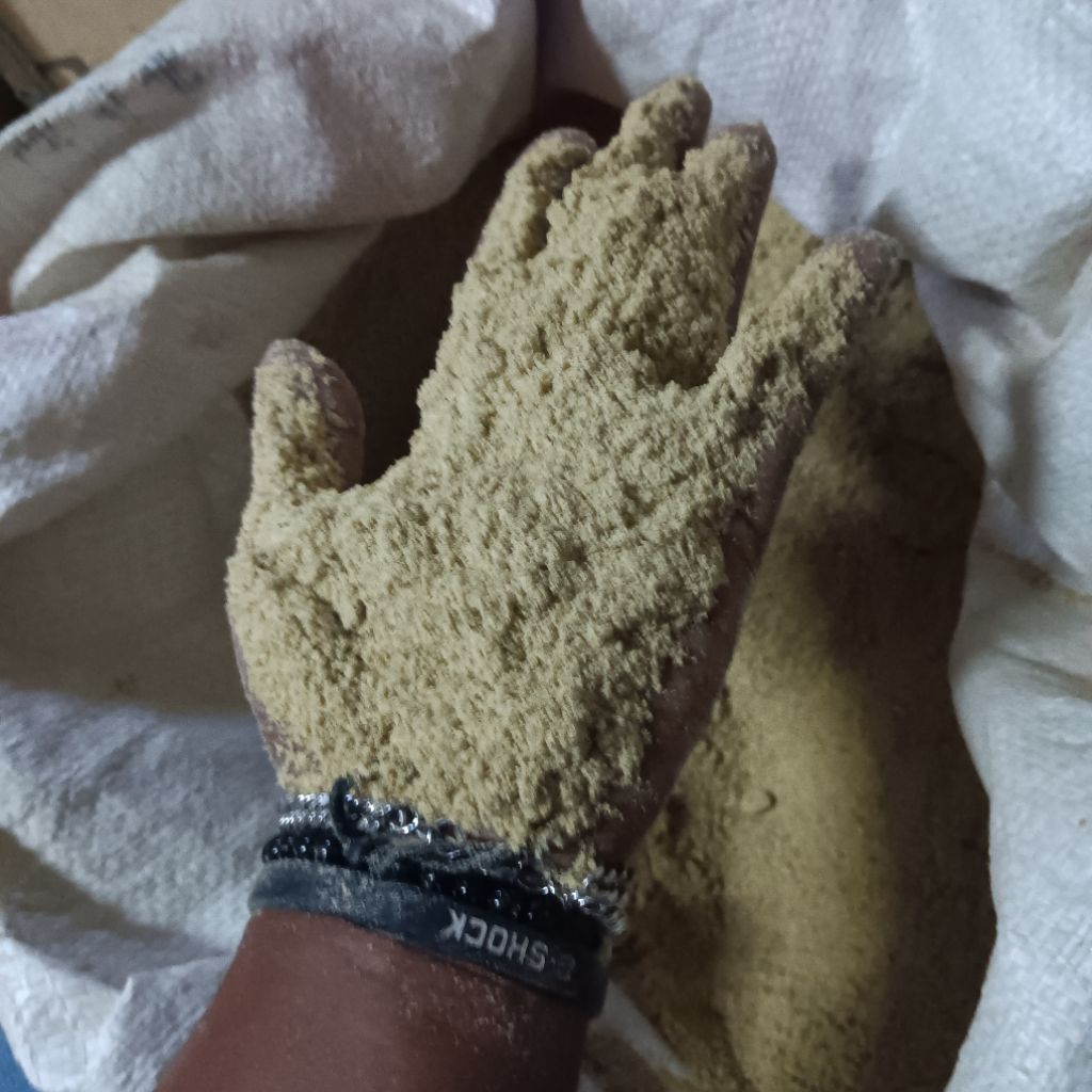 DEDEK BEKATUL 1 KG PAKAN TERNAK