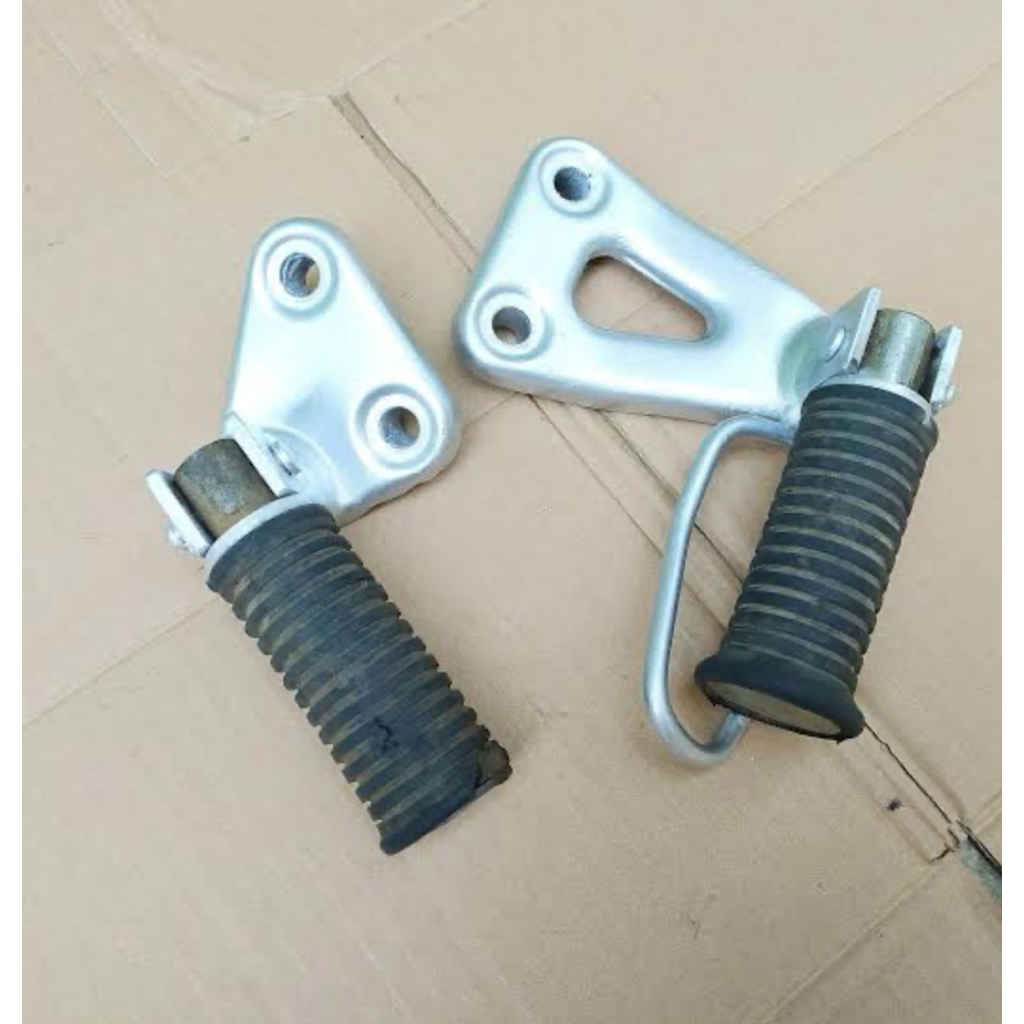 (Second) Postep Belakang Kawasaki KLX 150 / Pijakan Kaki Fostep Belakang KLX