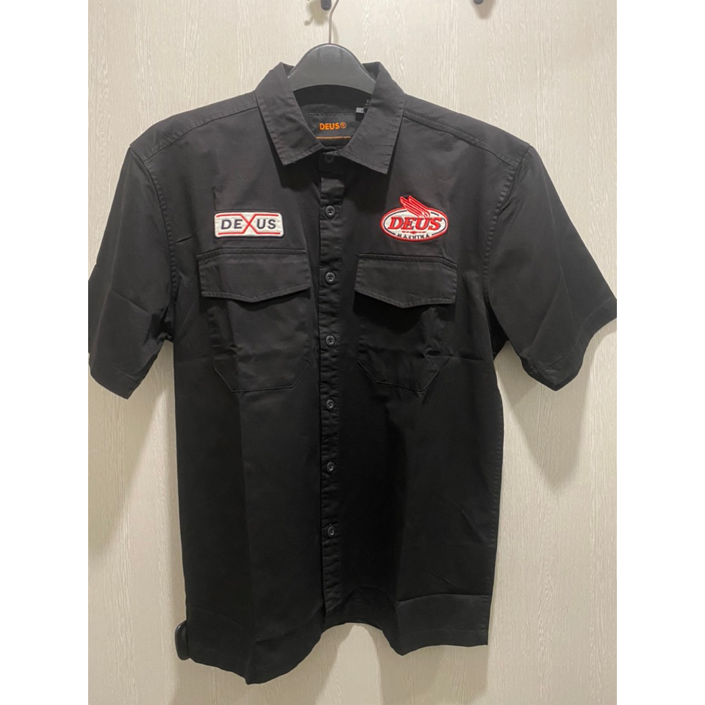 Deus Workshirt