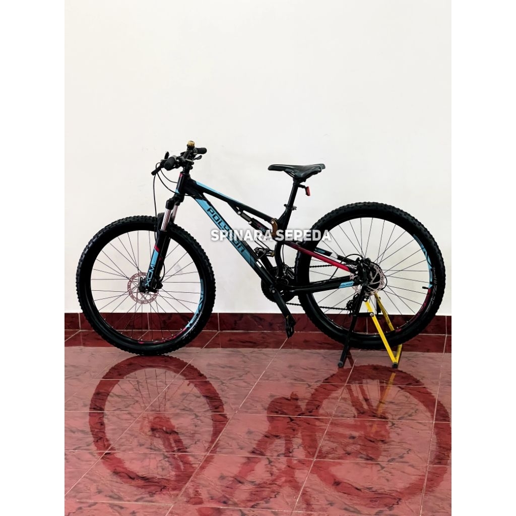 Sepeda MTB Polygon Rayz 3 ukuran 27,5 inch" rem Hidrolik frame full suspension bekas kondisi terawat