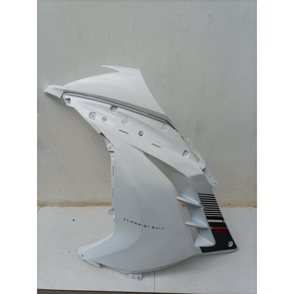 Fairing pering kawasaki ninja 250 fi warna putih original