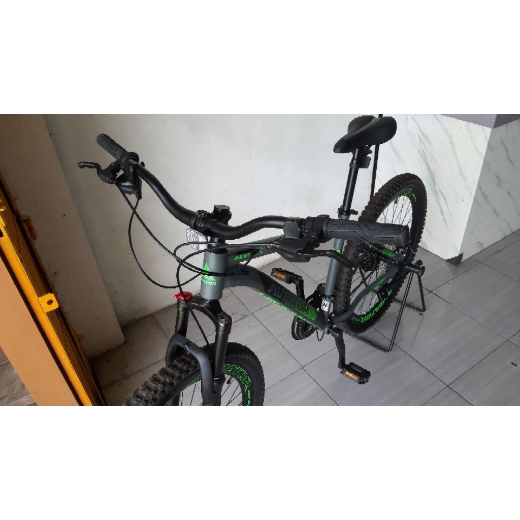 sepeda gunung aviator ukuran 27,5 aloy