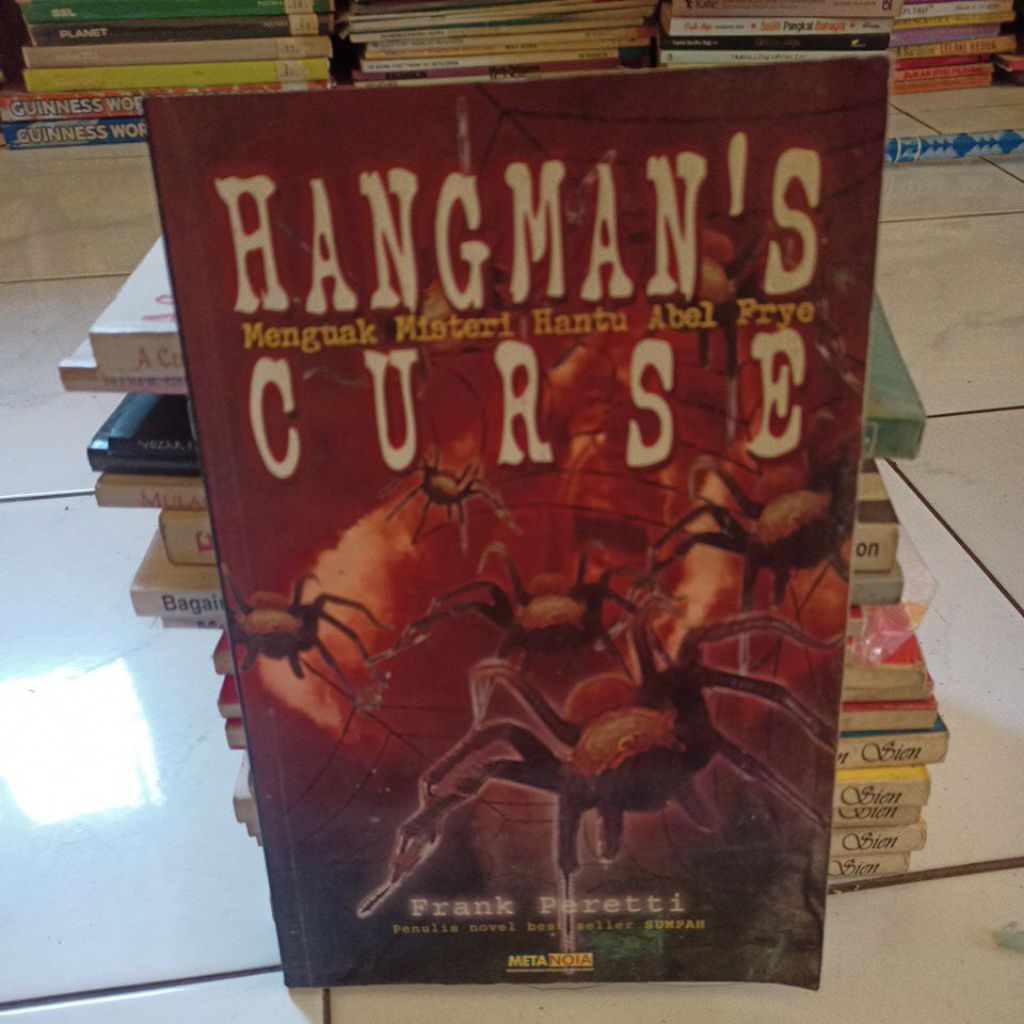 novel hangman's course menguak misteri hantu abel fry
