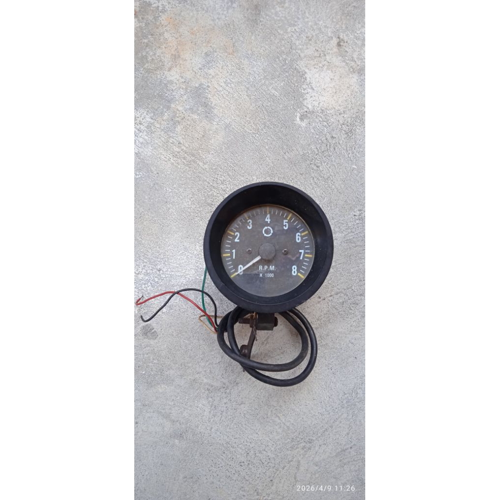 Tachometer RPM meter motor mobil lawas variasi tambahan nyala