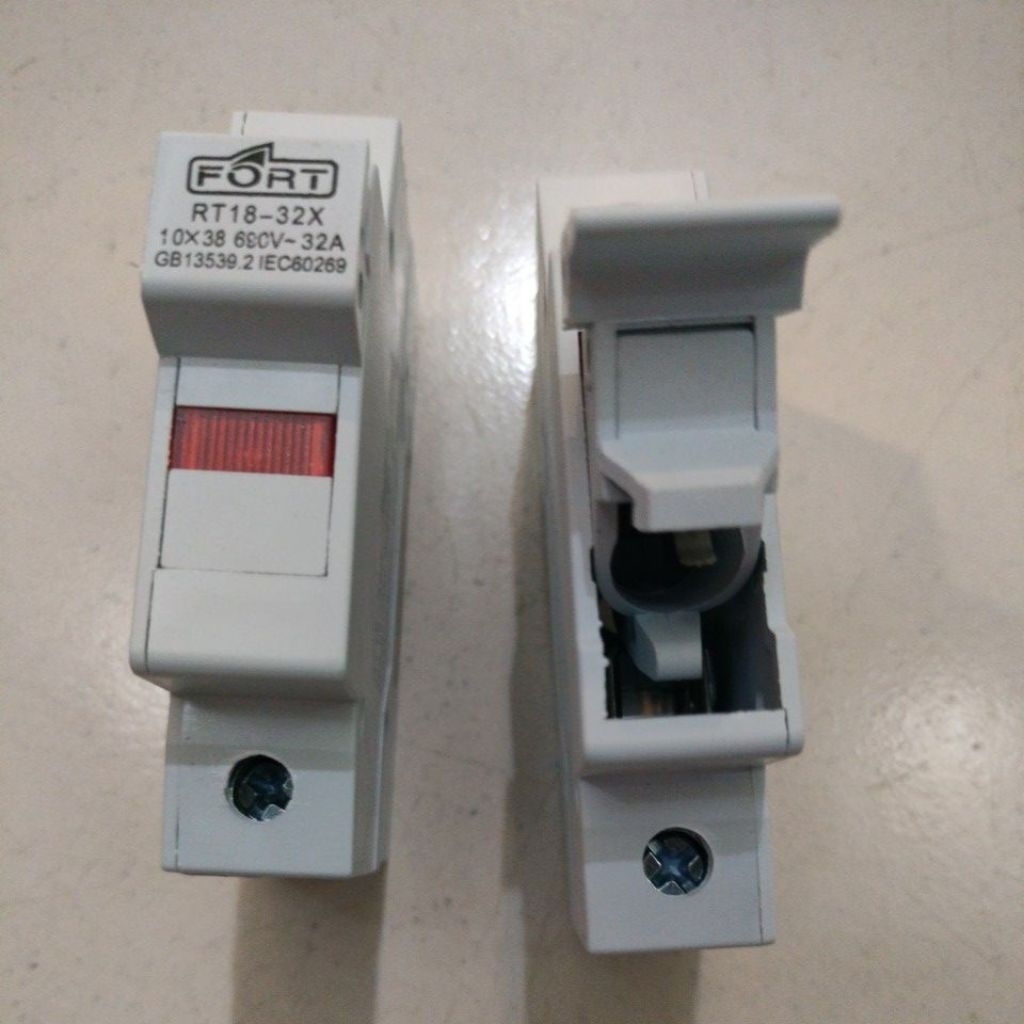 Fuse Holder Din Rail Mounting Fuse Folder With Lamp Model MCB / FUSE HOLDER