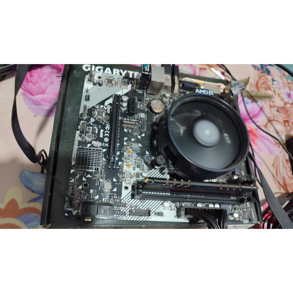 paket mobo a320 ryzen 3 3200g ram 4gb 3000mhz bonus hdd 250gb