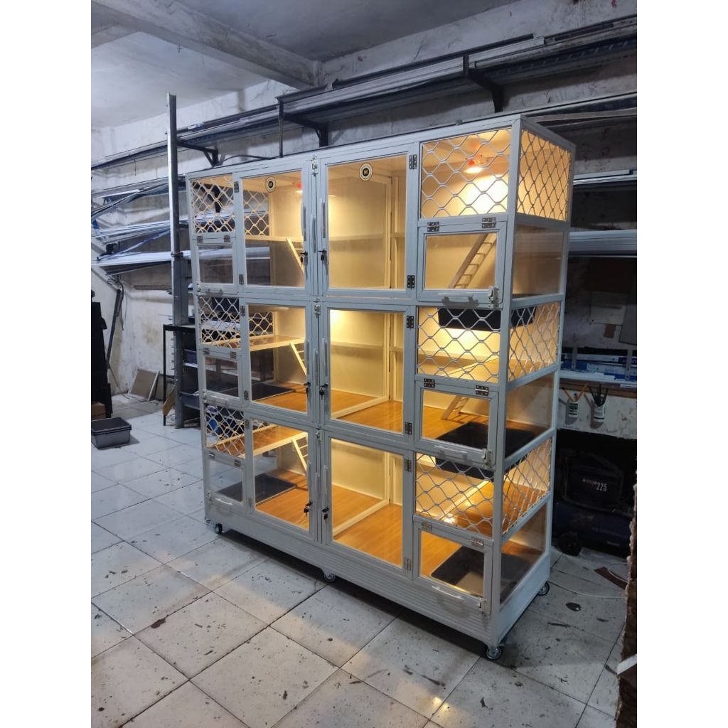 Kandang Kucing Alumunium 6 Pintu JUMBO