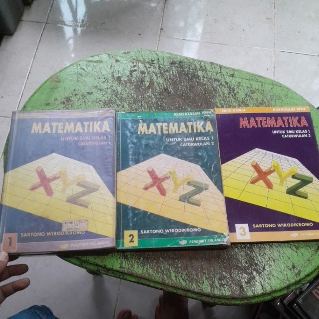 BUKU MATEMATIKA UNTUK SMA KELAS 1/10 CATURWULAN 1/3 KURIKULUM 1994 PENERBIT ERLANGGA JUAL SEPAKET