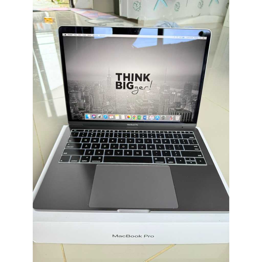 MACKBOOK PRO RETINA DISPLAY 2017 IBOX