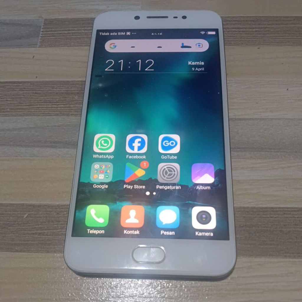 HP VIVO V5 (VIVO1601) RAM 4/32 GB SECOND NORMAL (KET. BACA DISKRIPSI)