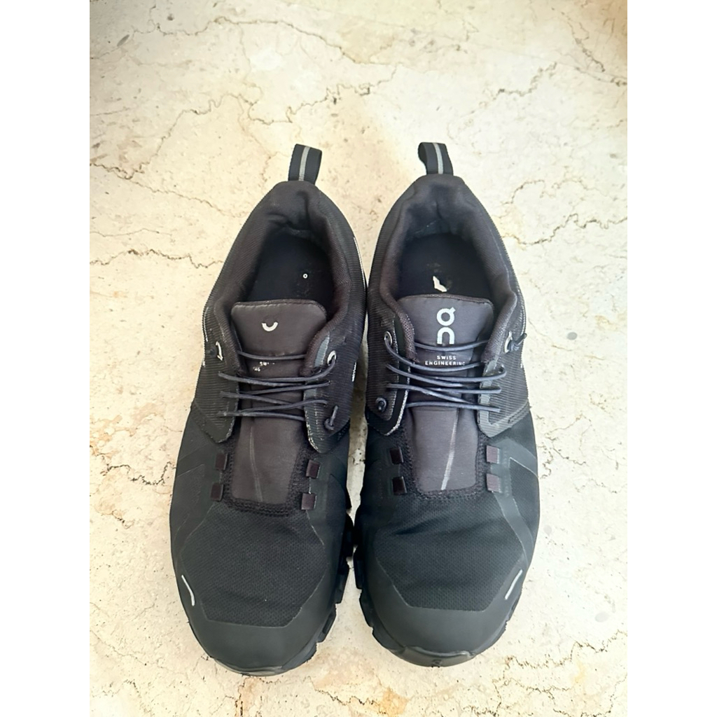 ON Cloud Shoes Black