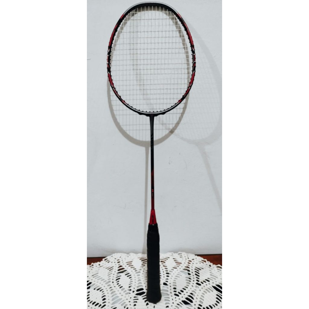 Raket yonex arcsaber 11 pro kondisi bekas 98%