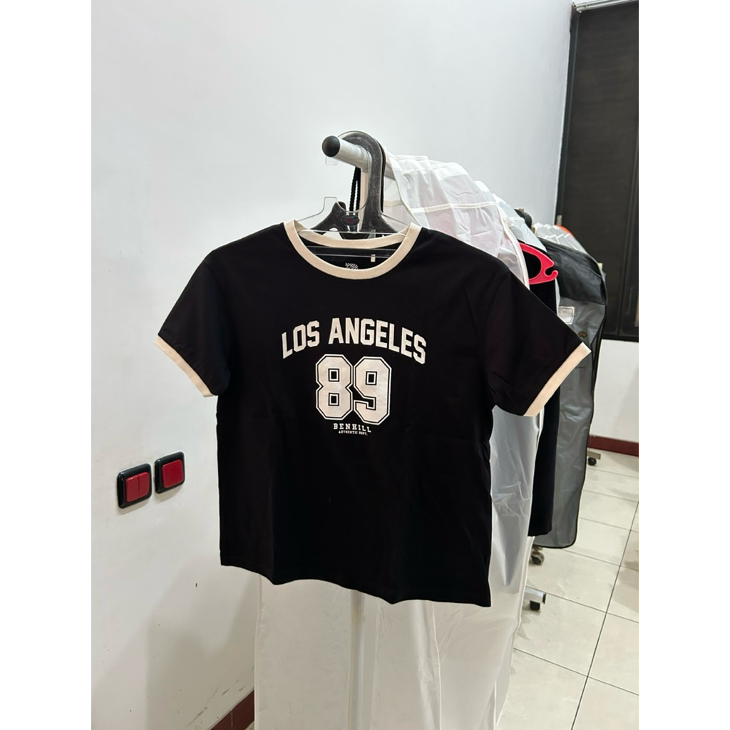 NEW - kaos t-shirt premium wanita benhill size m