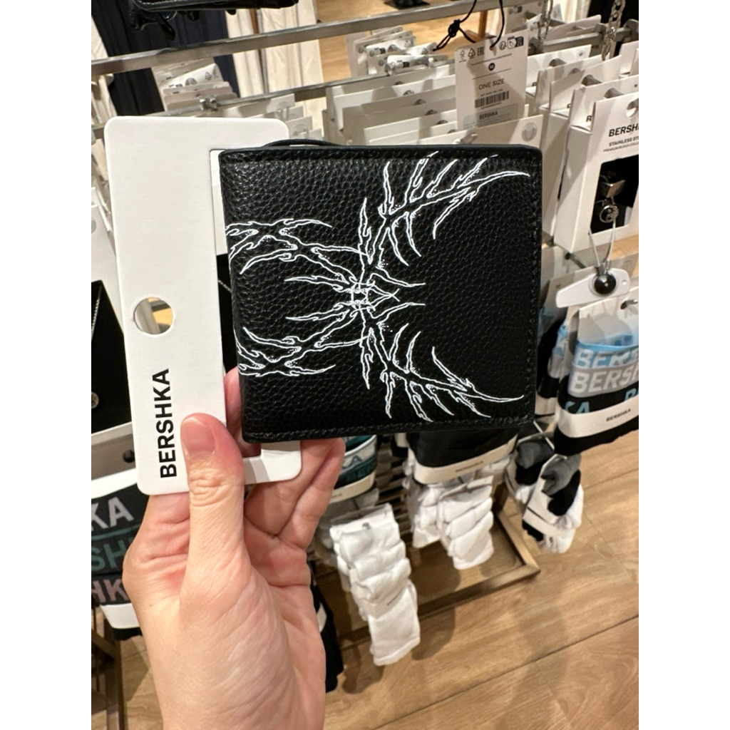 Dompet Cowok Lipat Bershka