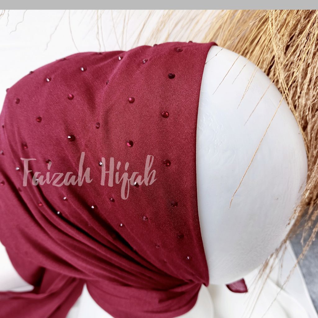 Segi Empat Paris Voal  Payet Tabur Hijab Jilbab Kerudung Swarovski non tassel