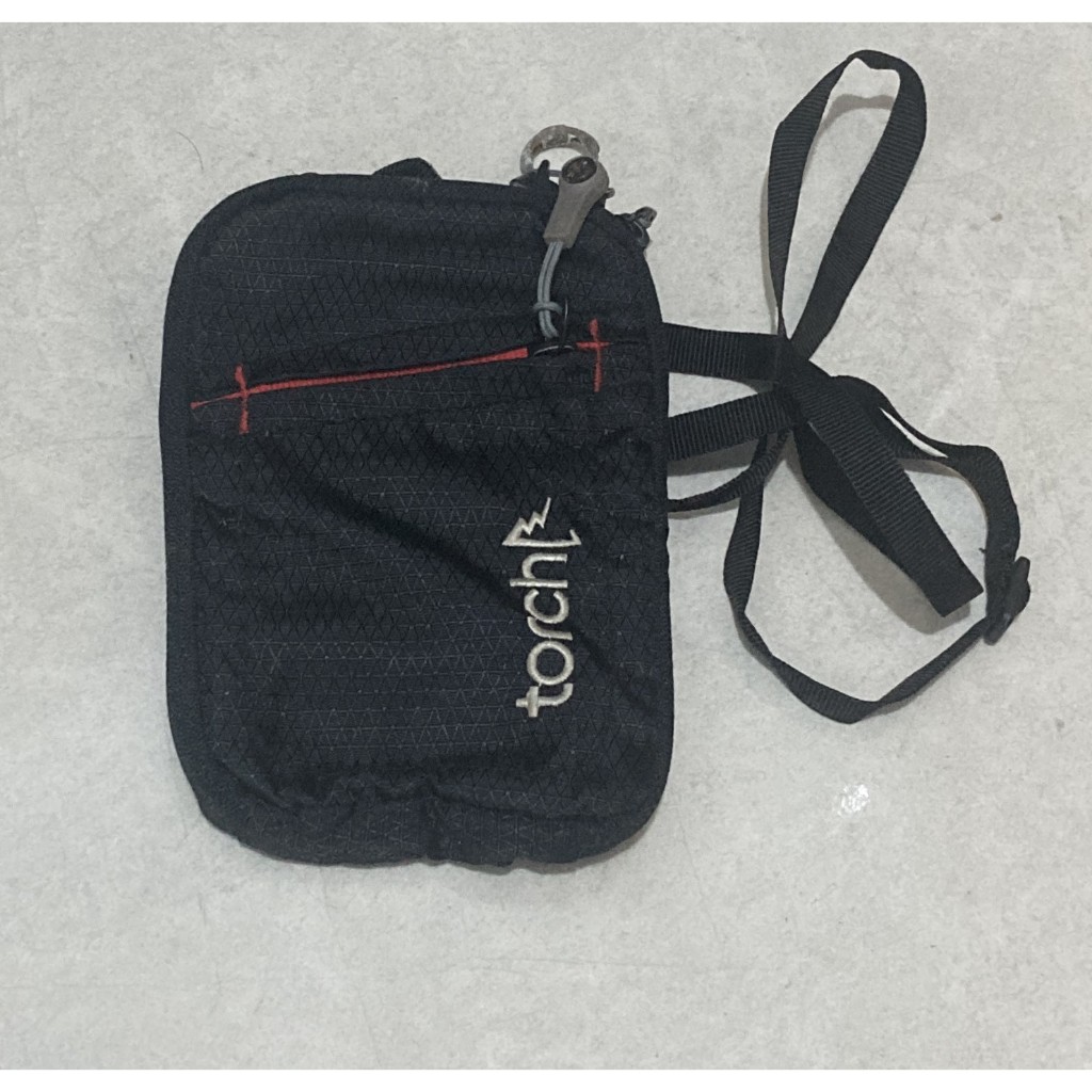 Tas Selempang Mini Torch – Multifungsi & Ringan