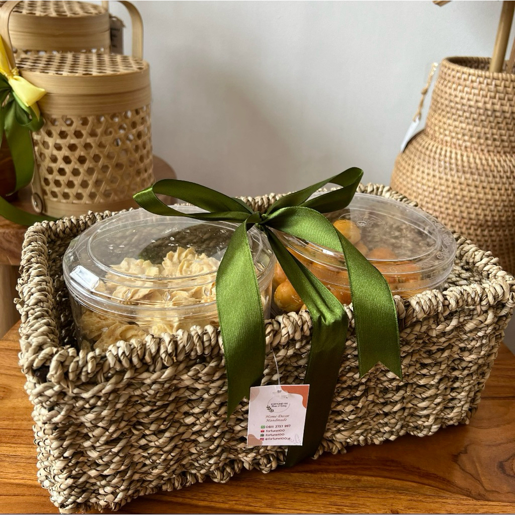 Kotak Seagrass / Kotak Hampers / Keranjang Anyaman Seagrass KS10