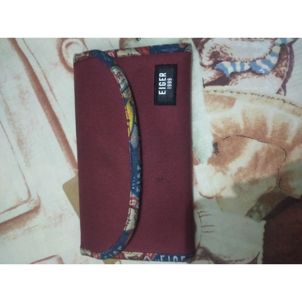 preloved dompet eiger