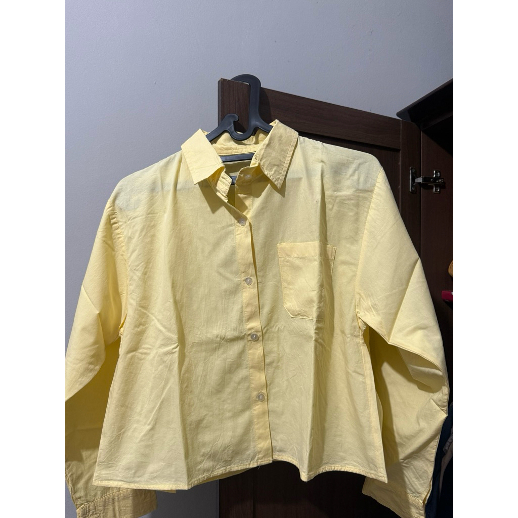 Kemeja Crop Top Lengan Panjang