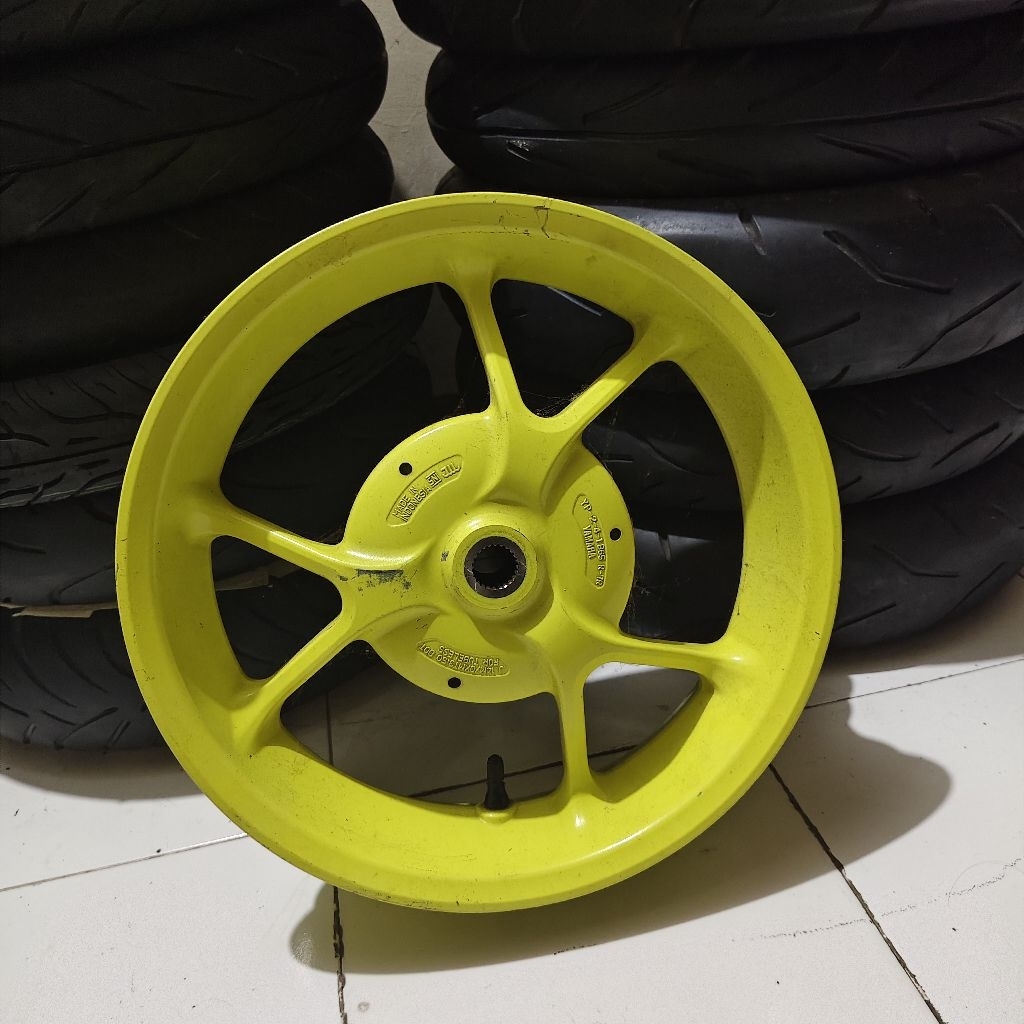 VELG BELAKANG YAMAHA AEROX 155 ORIGINAL