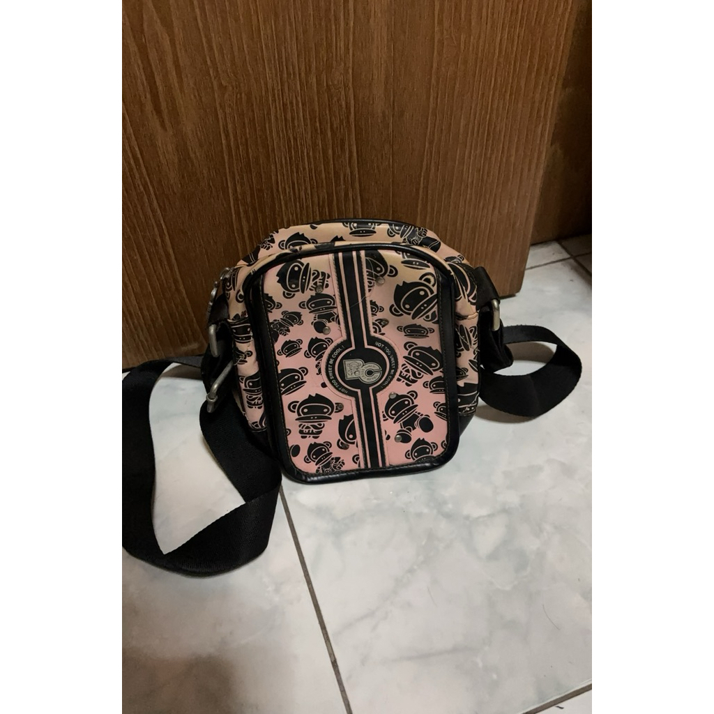 Preloved masih bagus - Tas Selempang Hita Pink Blue Cross Girlsm